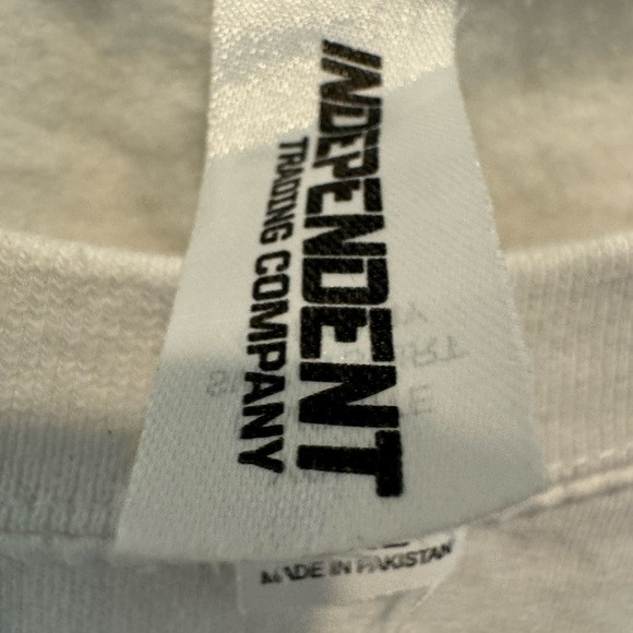 Independent Trading Christmas Santa Mickey Smiley White Sweatshirt Size 2X - Picture 7 of 8